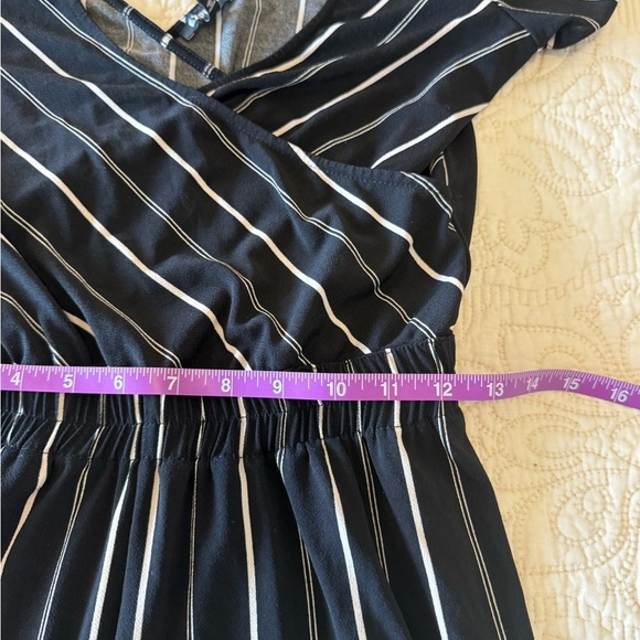 EXPRESS black white short sleeve jumpsuit with wide leg striped pants women's S - Picture 5 of 7